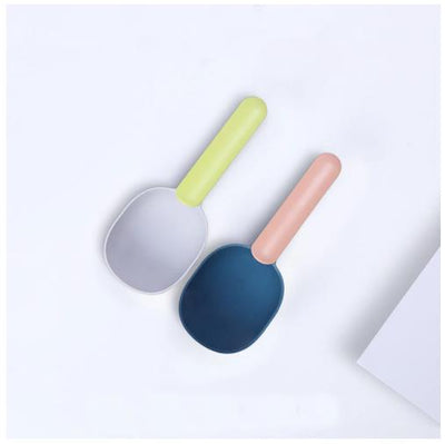 Mutli-function Portable Pet  Food Shovel Scoop Feeding Spoon with Sealing Bag Clip Pet Feeders Pet Puppy Kitten Supplies