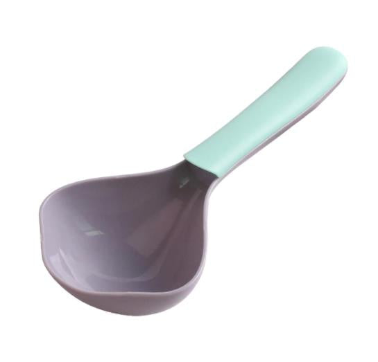 Mutli-function Portable Pet  Food Shovel Scoop Feeding Spoon with Sealing Bag Clip Pet Feeders Pet Puppy Kitten Supplies