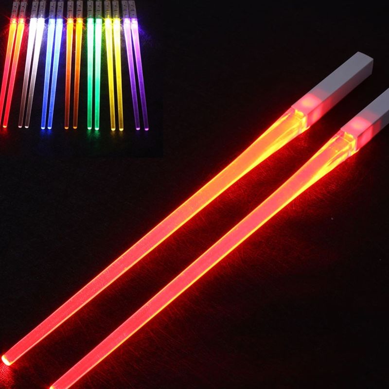 Creative 2pcs/Pal LED Lightsaber Chopsticks Light Up Durable Lightweight Kitchen Dinning Room Party Portable Food Safe Tableware