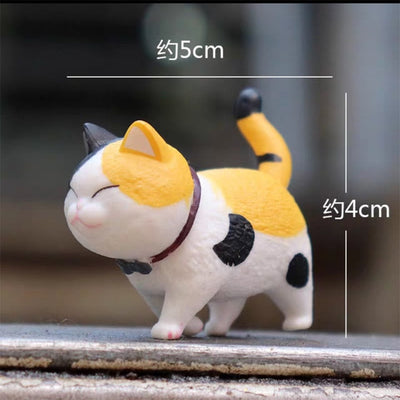 [mystery box!!!]mini kawaii bell cat Japan Anime lovely simulation animal Cat PVC action figure decoration toy collectible model kids toys gift