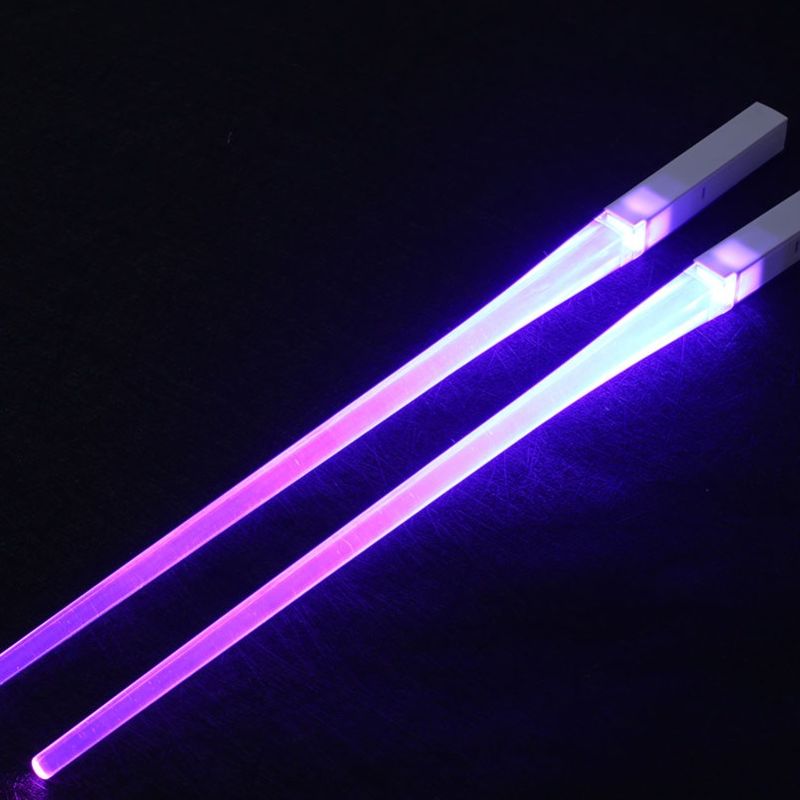 Creative 2pcs/Pal LED Lightsaber Chopsticks Light Up Durable Lightweight Kitchen Dinning Room Party Portable Food Safe Tableware