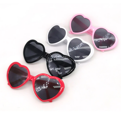 Love Heart Shaped Effects Glasses Watch The Lights Change to Heart Shape At Night Diffraction Glasses Women Fashion Sunglasses