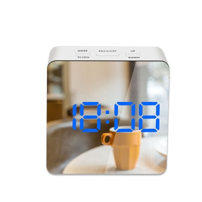 Electronic Alarm Clock Noiseless Design Digital LED Large Display Mirror Power off Memory Function AAA Not Batteries Glow Clock