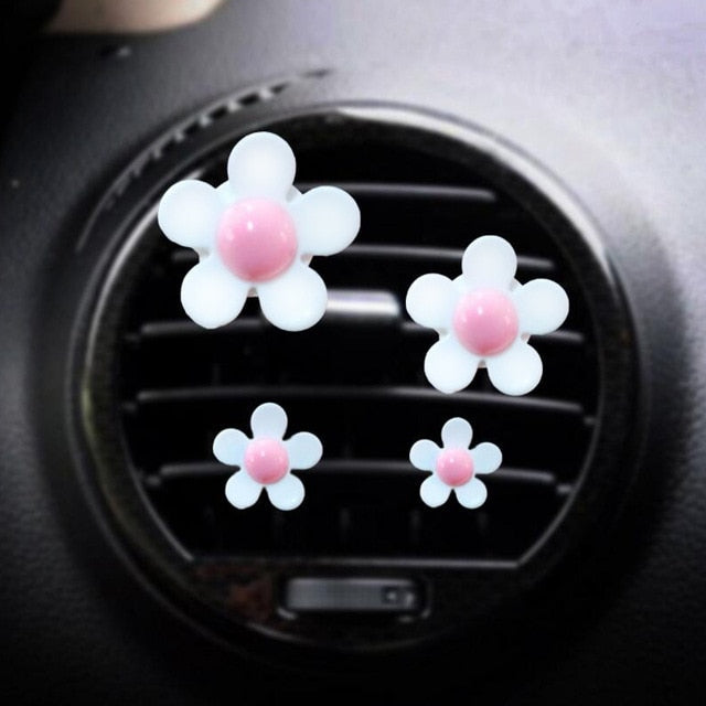 4 pcs car outlet vent perfume clip small daisy air conditioning aromatherapy clip car interior decoration supplies air freshener